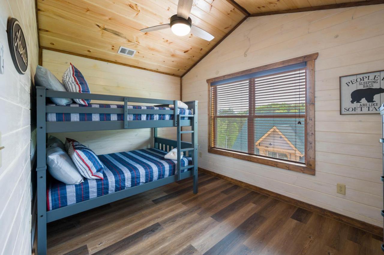 Osprey Nest Cottage Modern New Cabin Pigeon Forge Exterior photo
